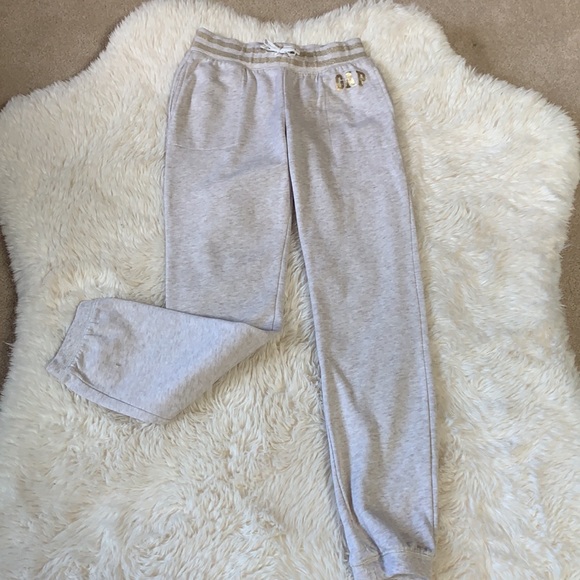 ⭐️GapKids tan-heather sweatpants size L CLOSET CLEAR OUT 2/$15 - Picture 2 of 4